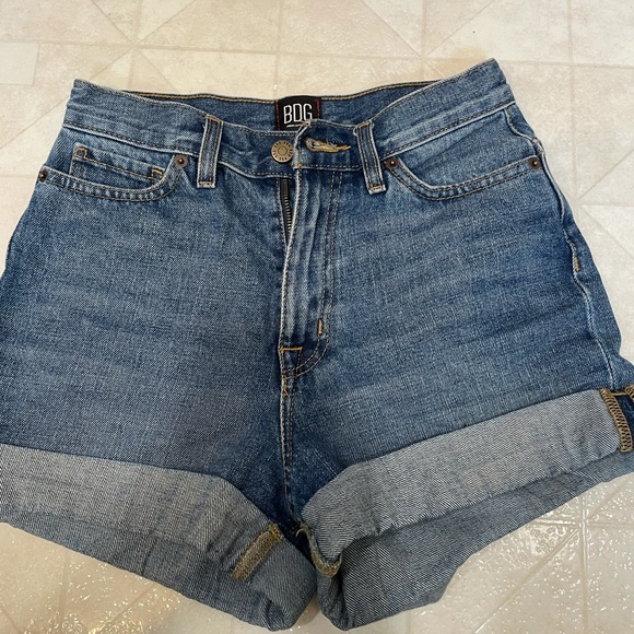 BDG Mom jean shorts - Picture 4 of 4